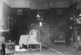 The sitting room in the Walnut Tress, roughly 1910.