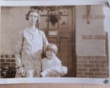 Mrs Sanders & Gladys Sanders outside Rectory Road - adj to Prince of Wales